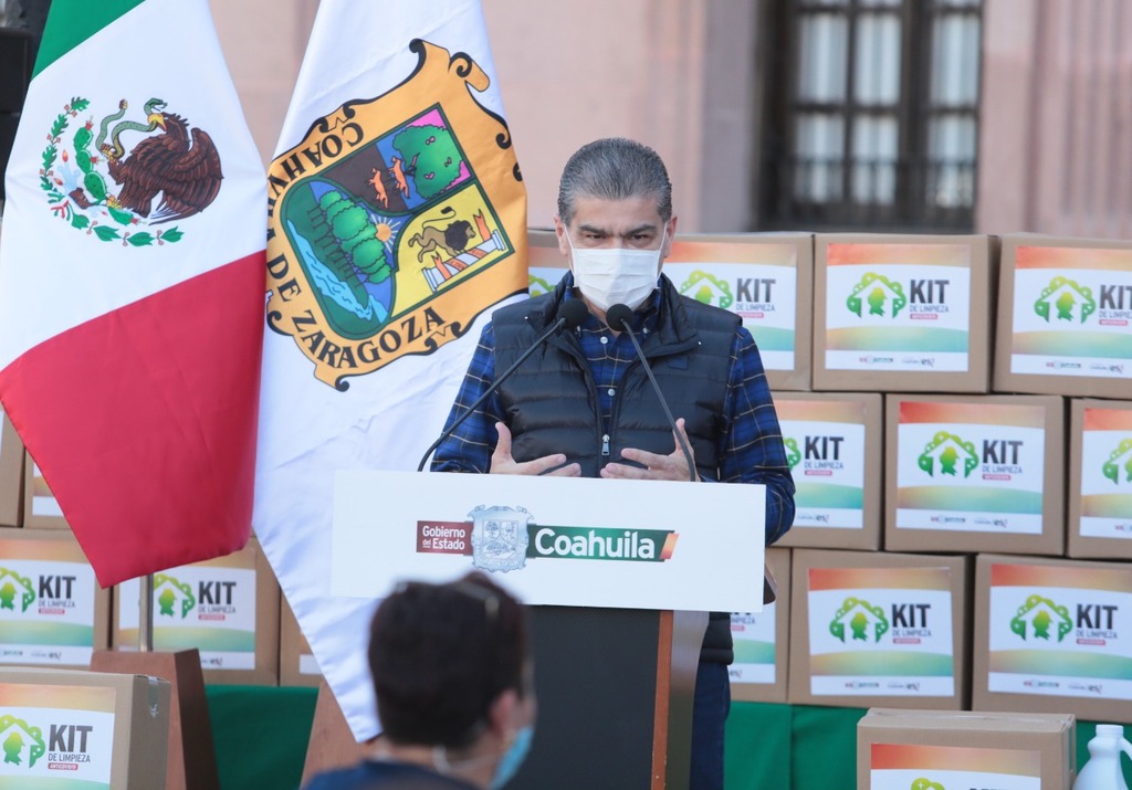 Entregan apoyos en Coahuila ante contingencia sanitaria