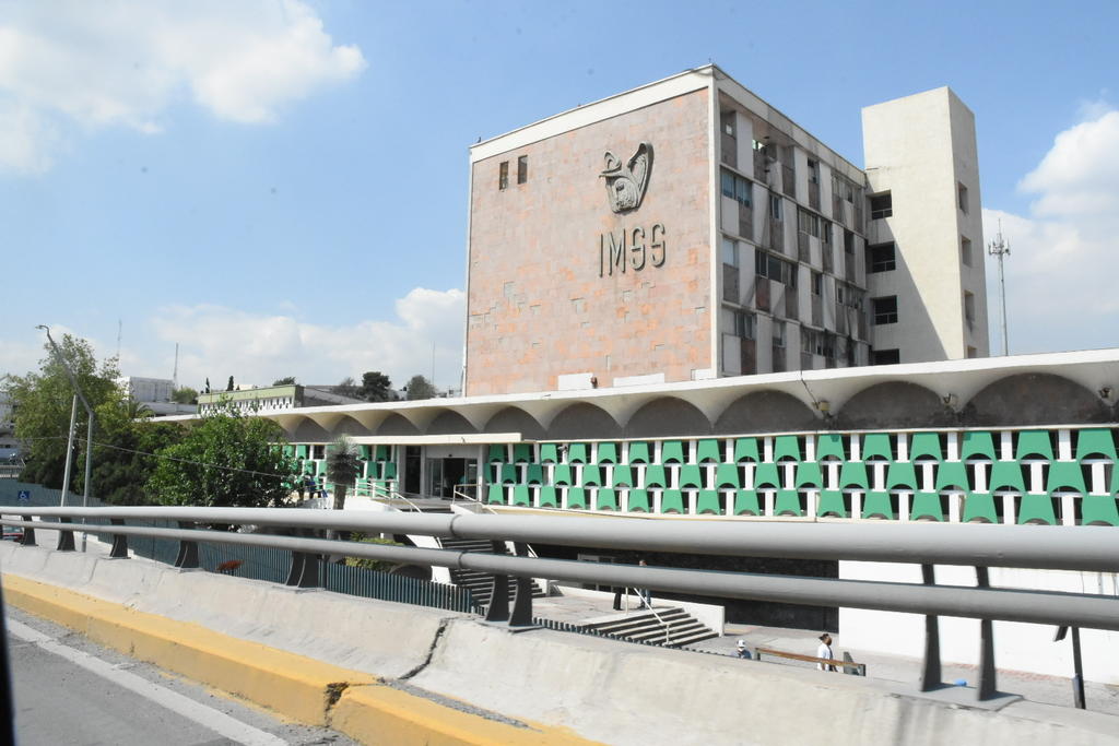 Personal médico en Monclova se reintegra a labores