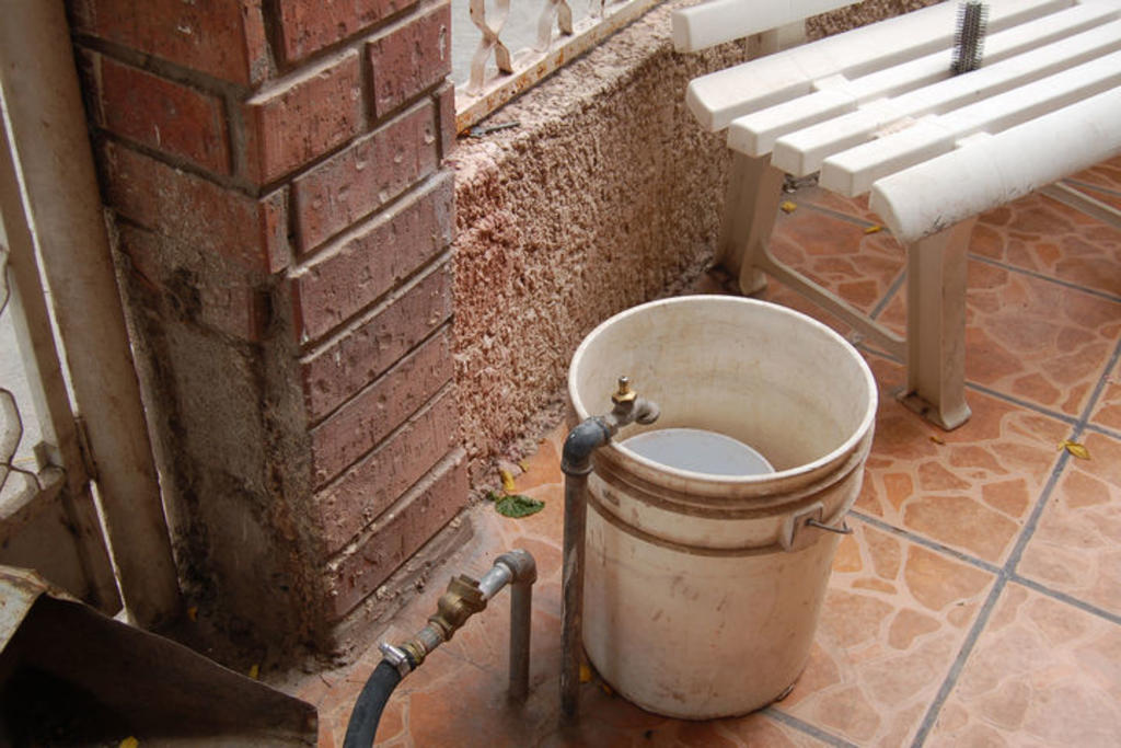 Crece el desabasto de agua potable en colonias de Torreón