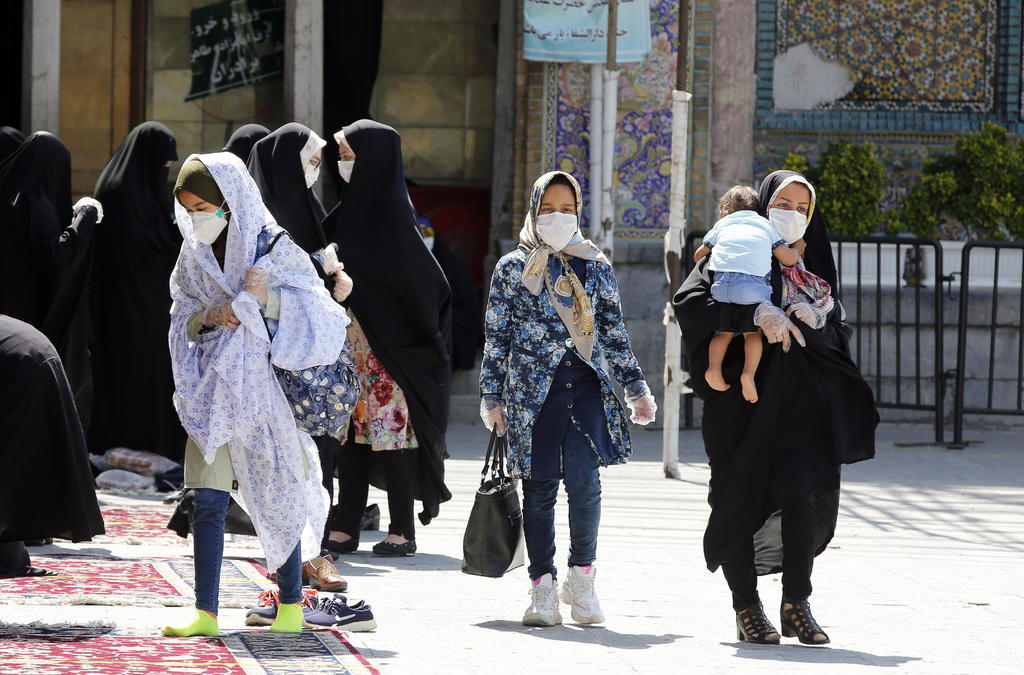 Aumentan contagios de COVID-19 en Irán con riesgo de un nuevo pico