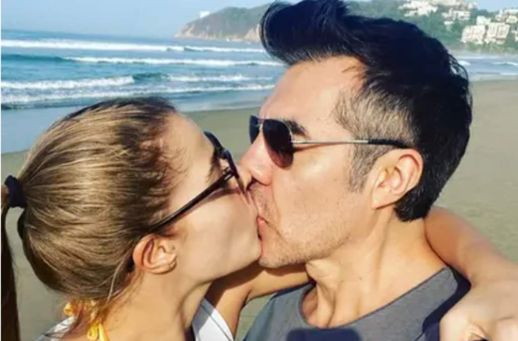 Adrián Uribe anuncia que espera a su segundo hijo
