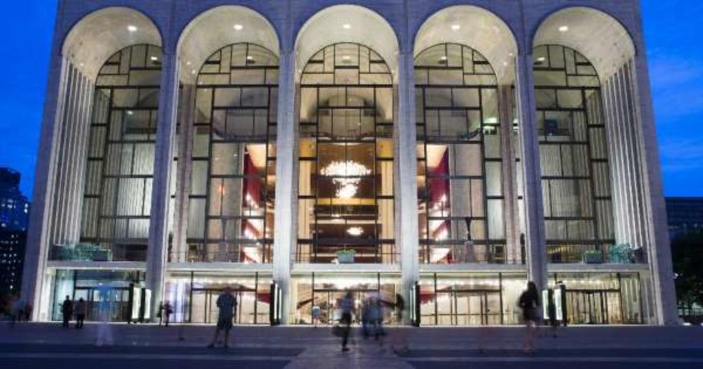 Ópera Metropolitana de Nueva York cancela funciones hasta invierno