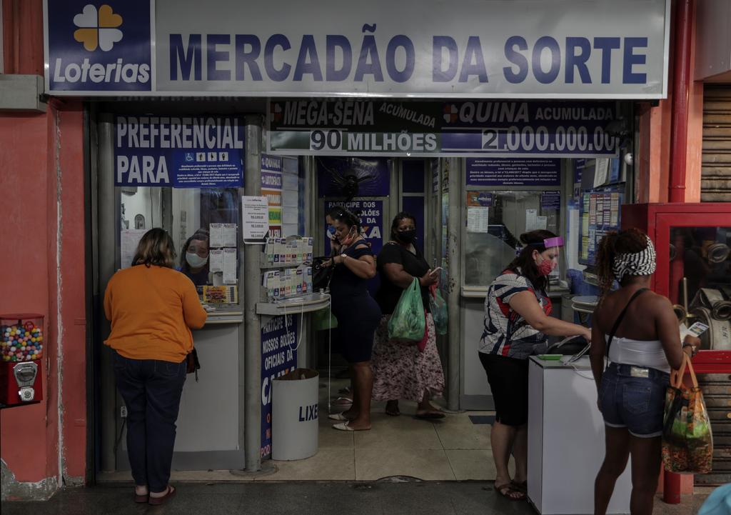 Río de Janeiro reanuda sus actividades económicas