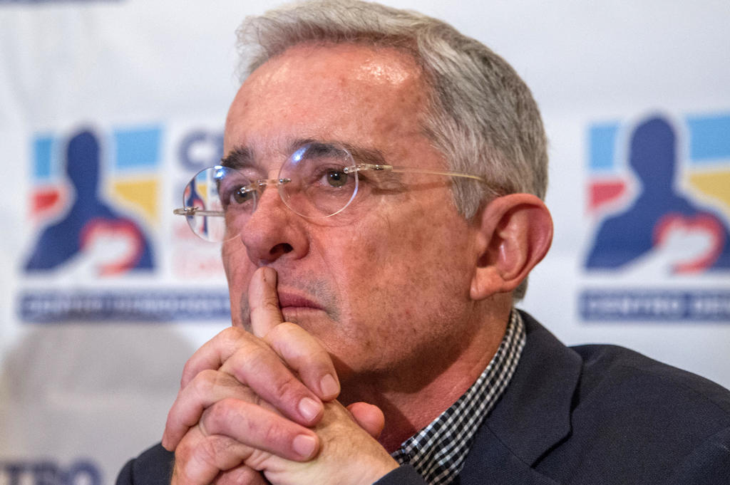 Indagan al expresidente Álvaro Uribe por espionaje en Colombia