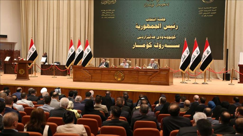 Recortará Irak salarios de funcionarios