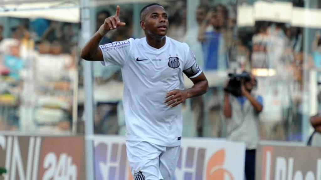 Robinho anhela ganar la Copa Libertadores con Santos
