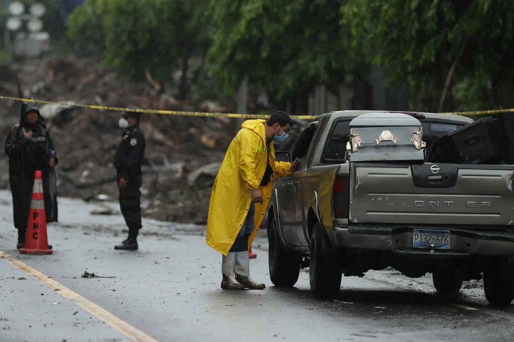 Sube el numero de muertos por lluvias en El Salvador