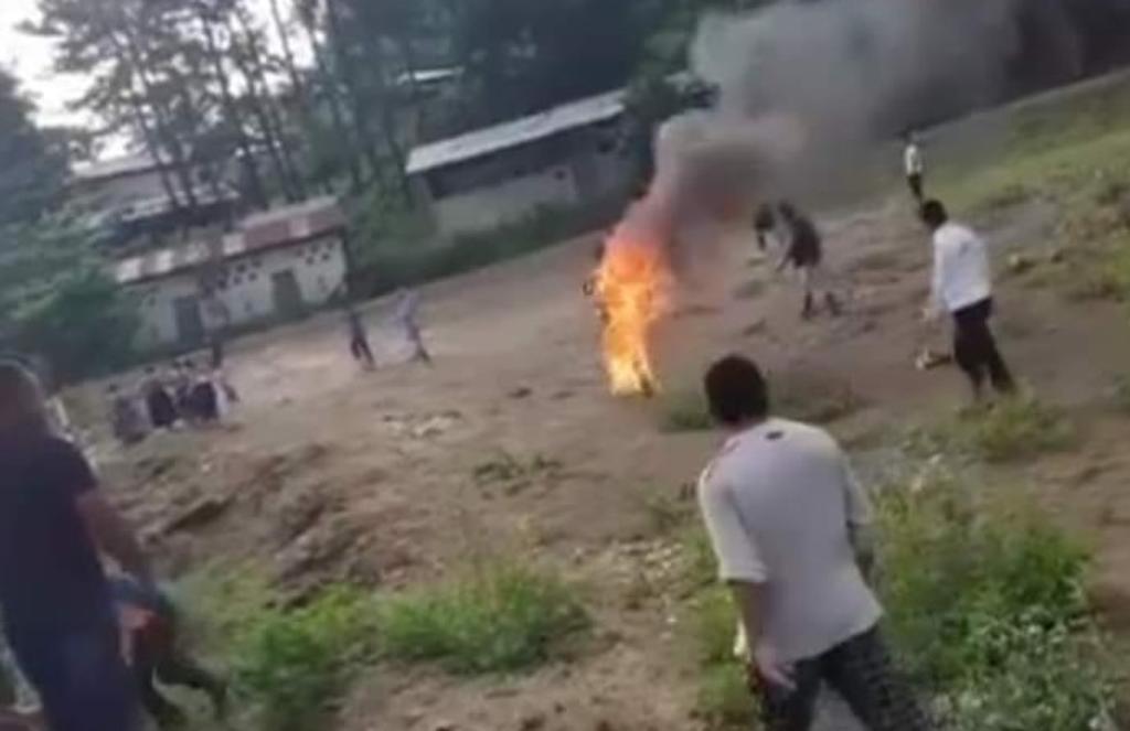 Pobladores en Guatemala queman a científico maya al acusarlo de 'brujería'