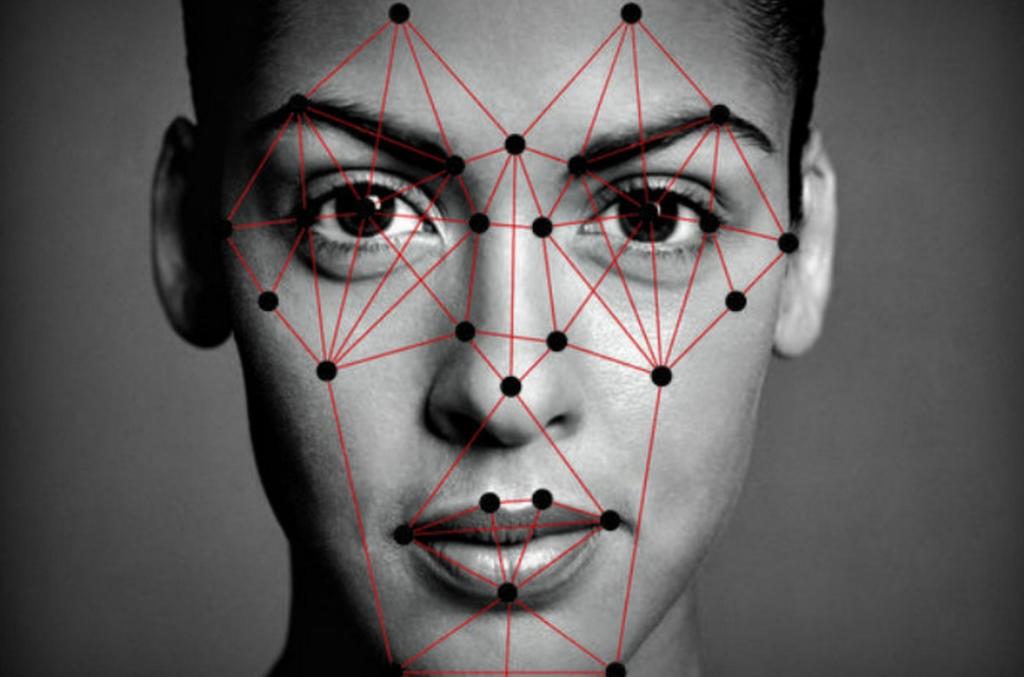 Microsoft suspende venta de tecnología de reconocimiento facial a la policía