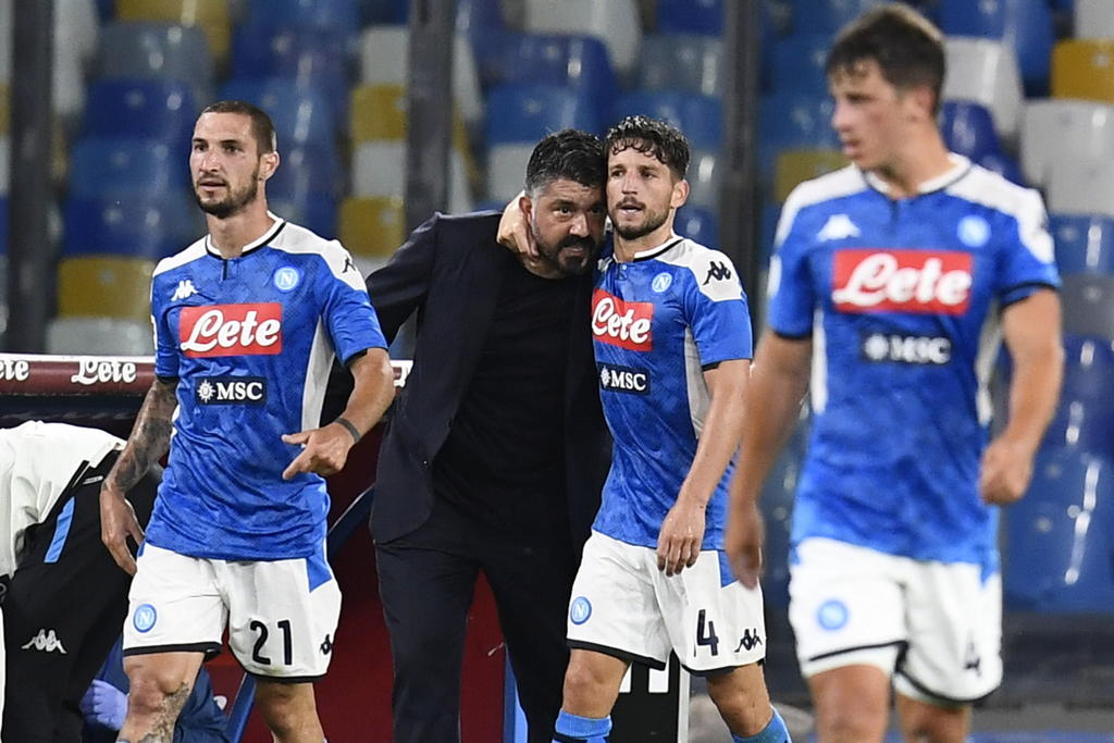 Sin 'Chucky' Lozano, Napoli avanza a la final de la Copa Italia