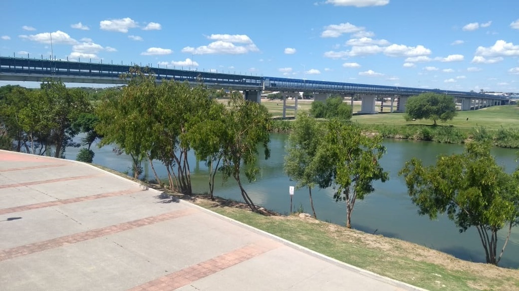 Se extienden restricciones de viaje a EUA