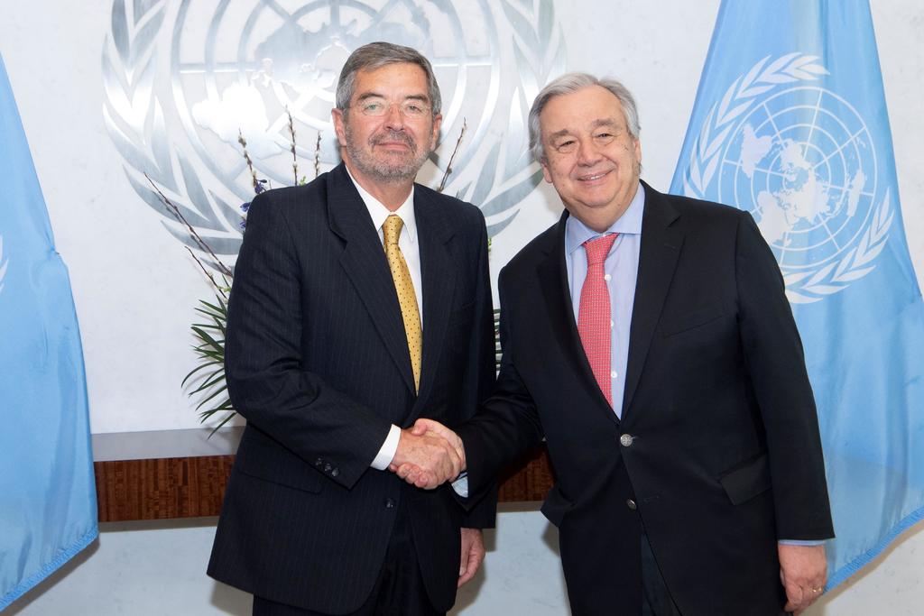 Felicita Comisión Permanente a Ramón de la Fuente por elección en ONU