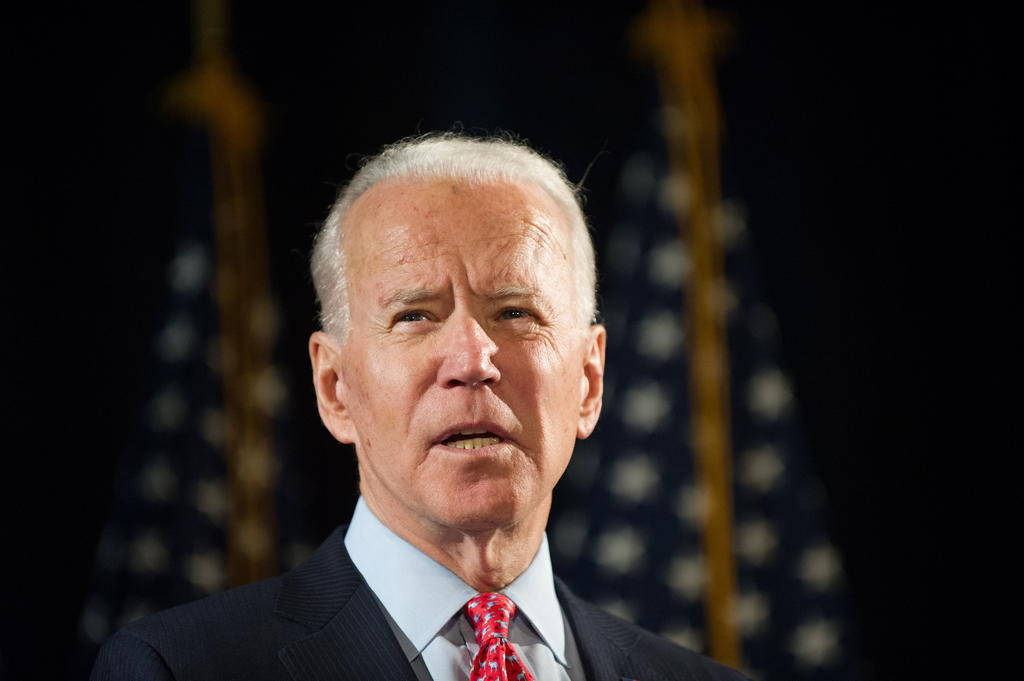 Promete Biden impulsar solución fija para 'soñadores' en su primer día en el poder