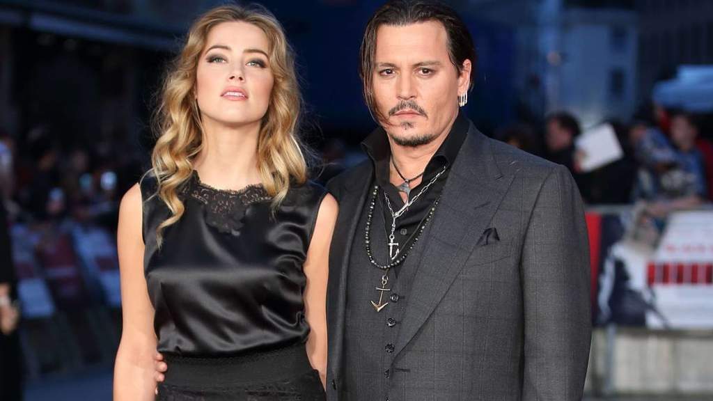 Juez permite que exesposa de Johnny Depp atestigüe en la corte