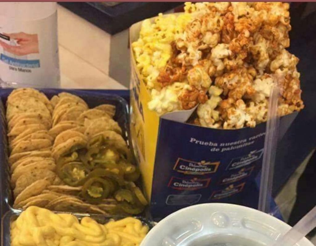 Prohiben comer dentro de salas de cines en la Ciudad de México