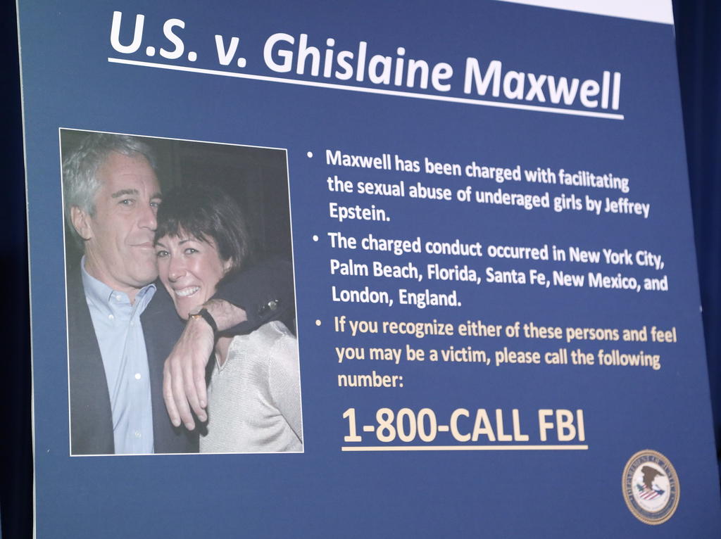 Revelan nuevos documentos que detallan supuestos abusos de Epstein y Maxwell