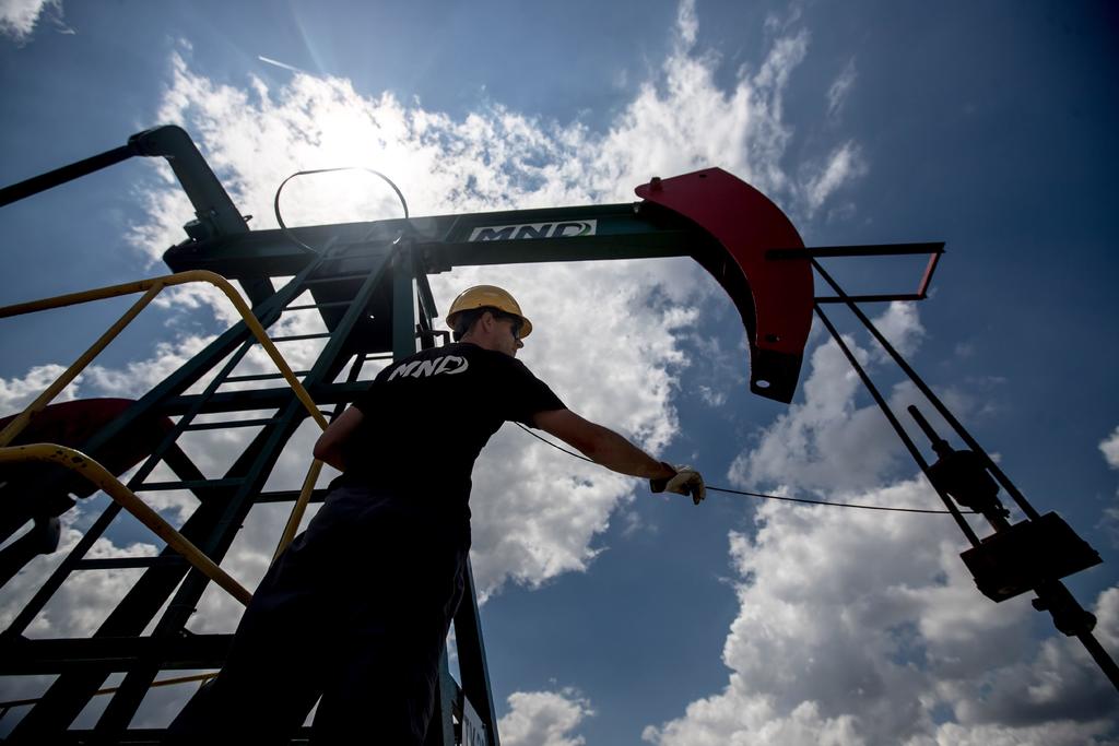 Repunta petróleo mexicano y se acerca a precios de marzo