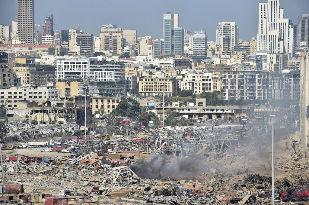 Líbano enfrenta las consecuencias de devastadora explosión en puerto Beirut