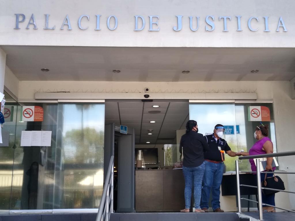 Piden sistema de citas en Poder Judicial de Gómez Palacio ante horas de fila