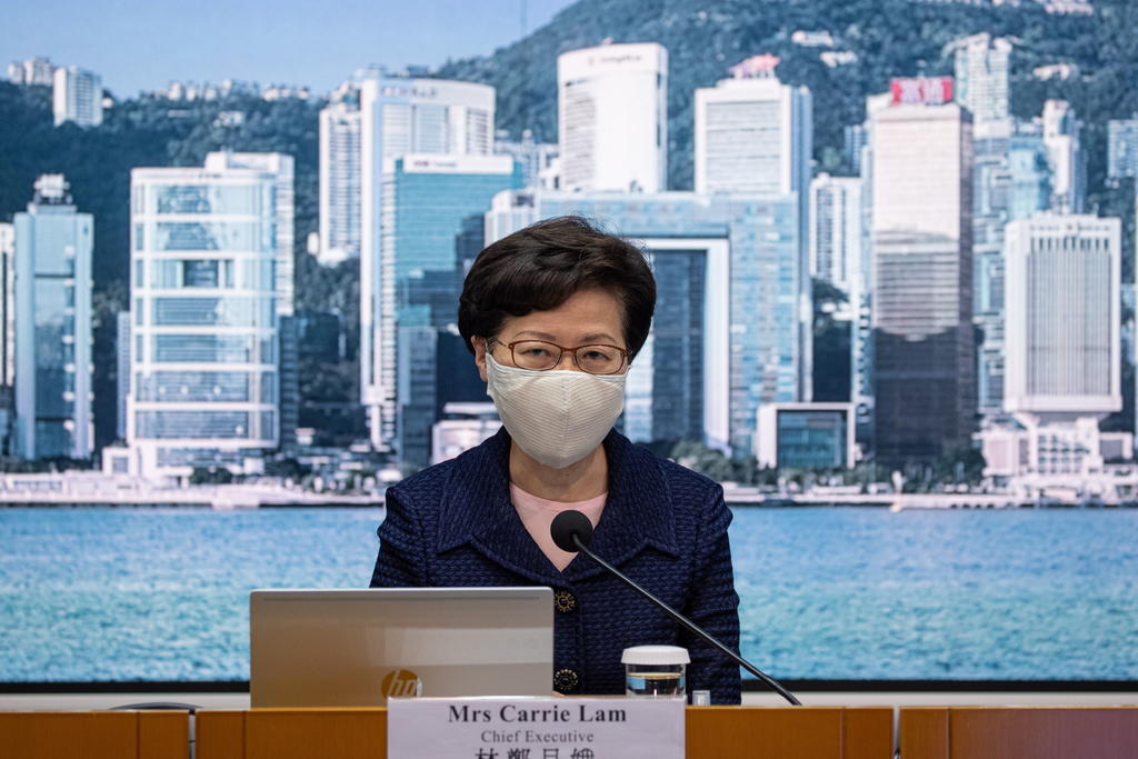 Sanciona EUA a jefa de Gobierno de Hong Kong por socavar autonomía