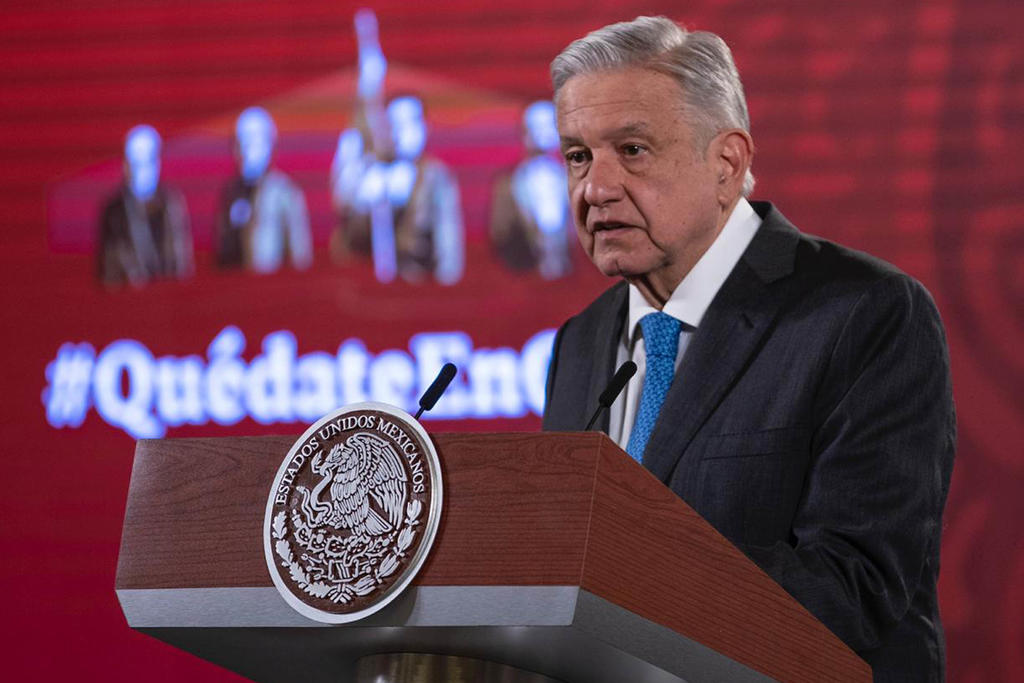 'Respeto decisión del fiscal', dice AMLO sobre denuncia contra Peña Nieto
