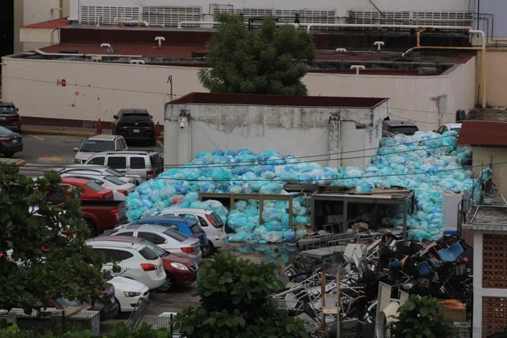 Acumulación de desechos médicos genera quejas en México
