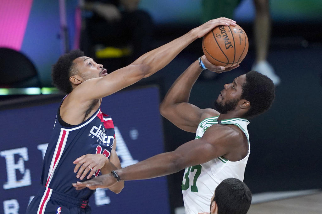 Wizards consiguen su única victoria en la 'burbuja' ante los Celtics