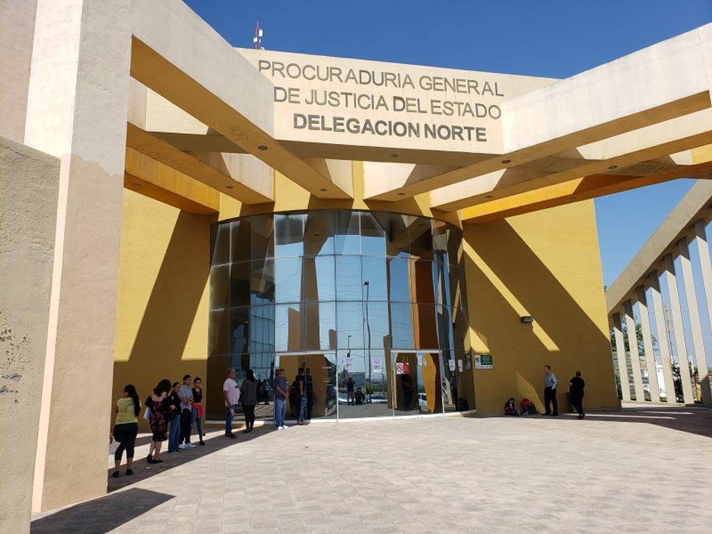 Investiga FGE a dos hombres detenidos con armamento en Región Norte de Coahuila