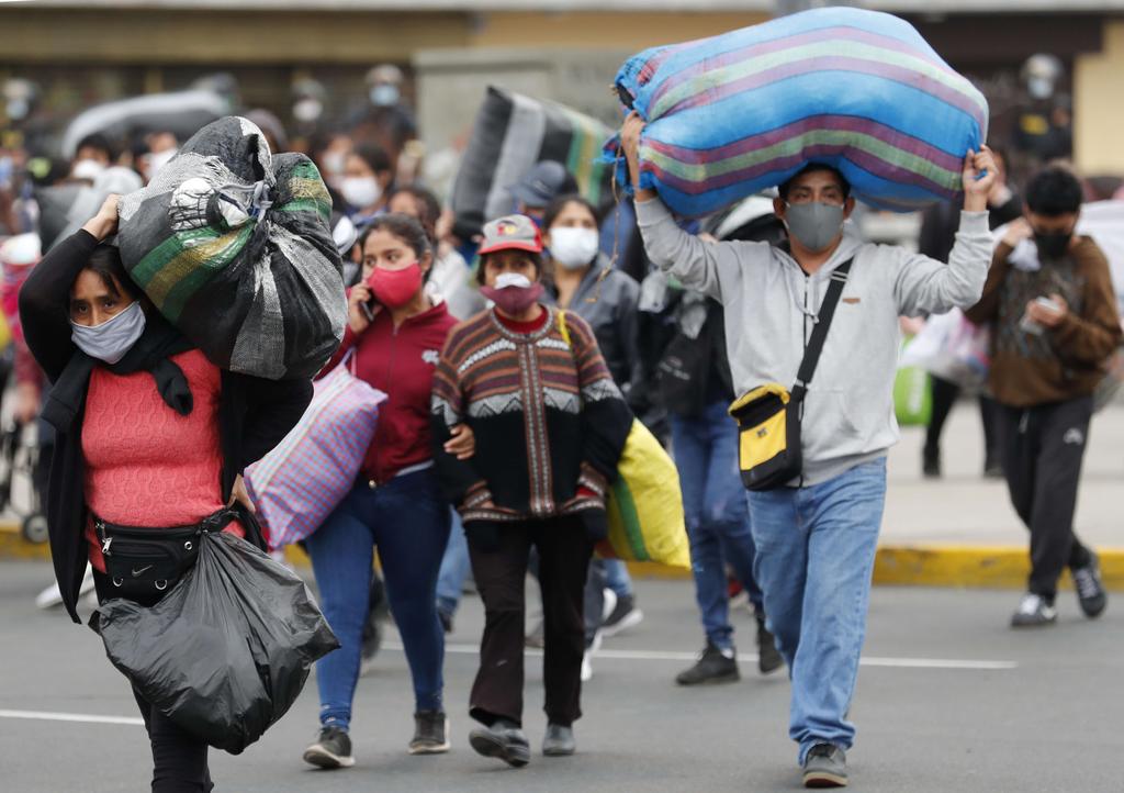 Con 63 mil fallecidos, Perú apunta a récord mundial de mortalidad por COVID-19