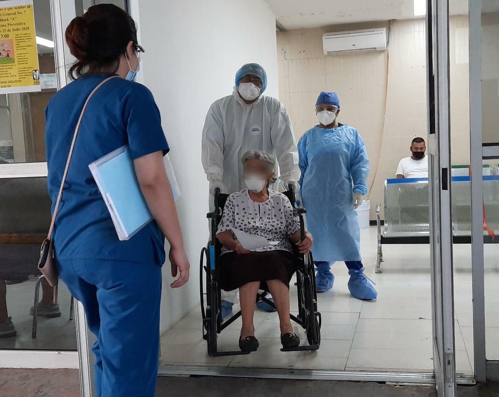 Se recupera paciente número 100 de Torre COVID en Monclova