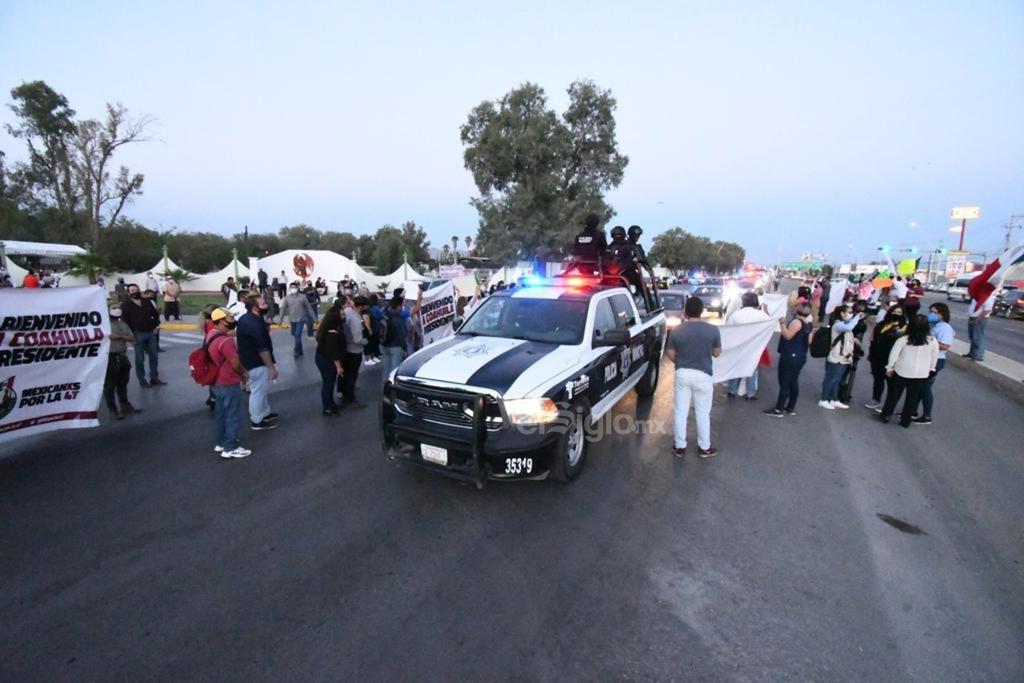 Montan operativo en la Torreón-Matamoros por visita de AMLO