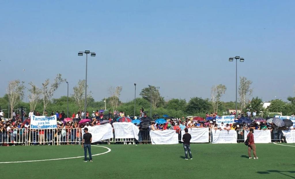 Pese a advertencias, simpatizantes de AMLO abarrotan evento en Reynosa