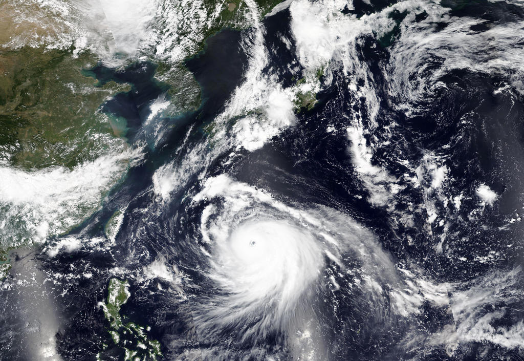 Alista Japón precauciones ante tifón 'Haishen'