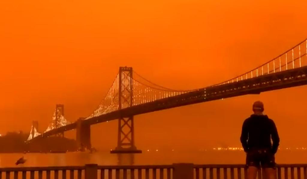 'Rojo amanecer'; el cielo en Estados Unidos se 'tiñe' por incendios forestales