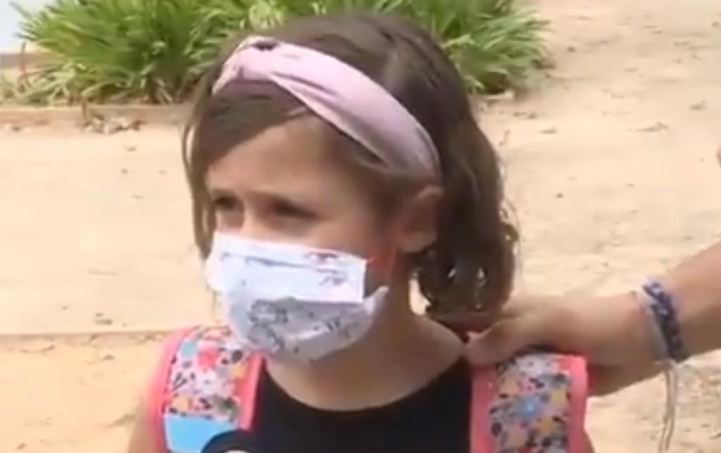 'Es mejor que morirse'; niña se vuelve viral por sus declaraciones del cubrebocas