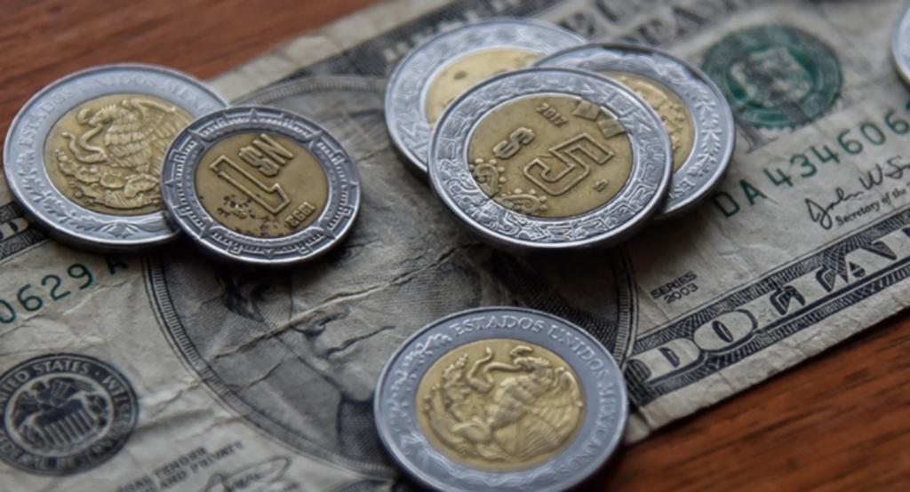 Peso mexicano suma cinco semanas de apreciación y cotiza en 21.29 por dólar