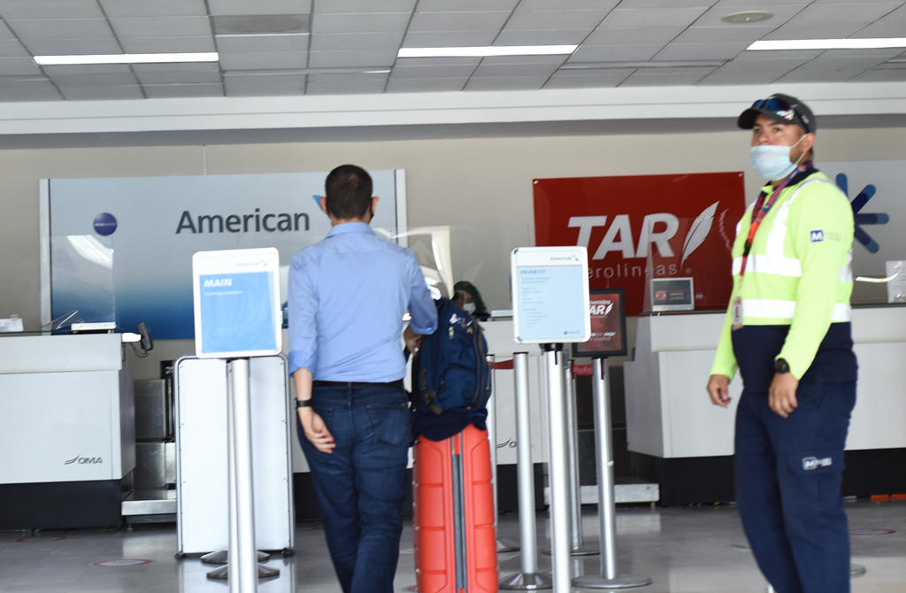 Se reactivan vuelos nacionales en Torreón