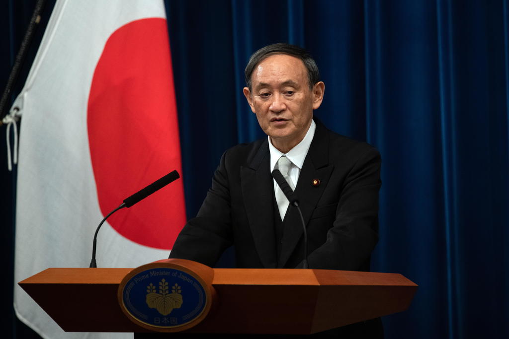 Yoshihide Suga asume como primer ministro de Japón