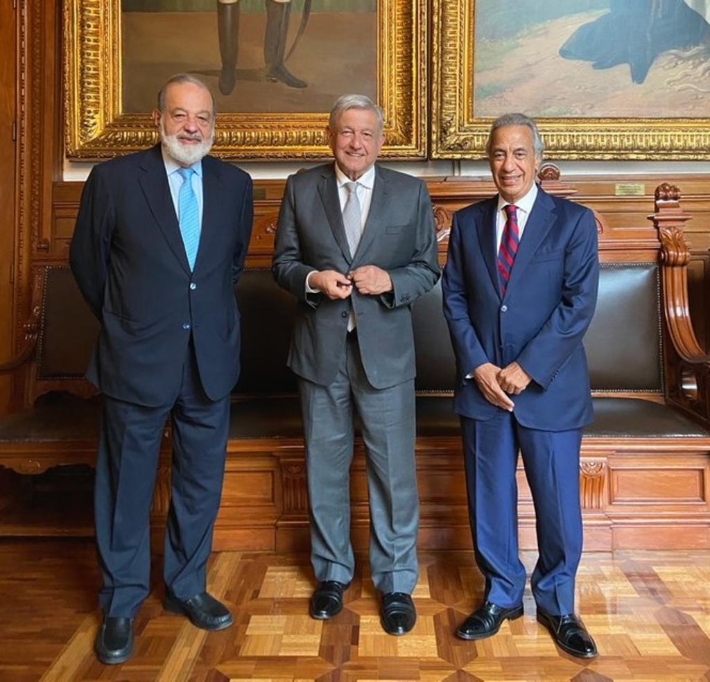 Se reúne López Obrador con Slim y Miguel Rincón