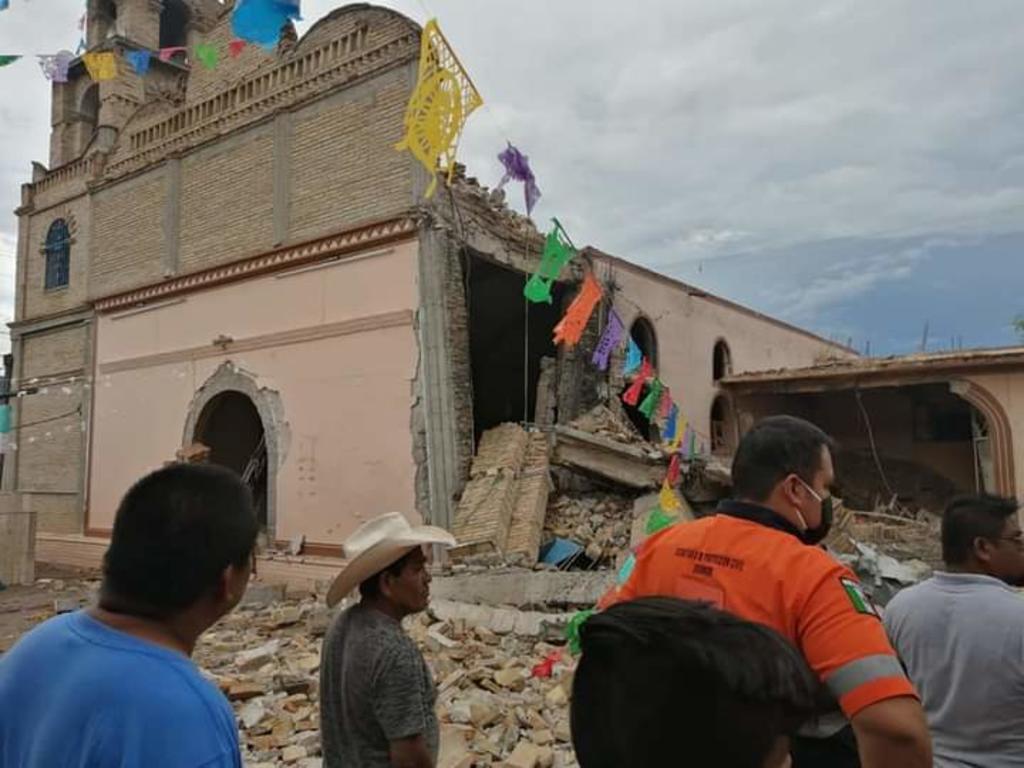 Explosión de pirotecnia en iglesia de Guerrero deja un muerto