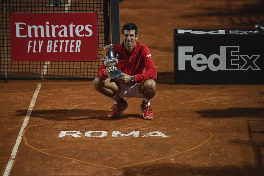 Djokovic supera a Nadal como jugador con más títulos