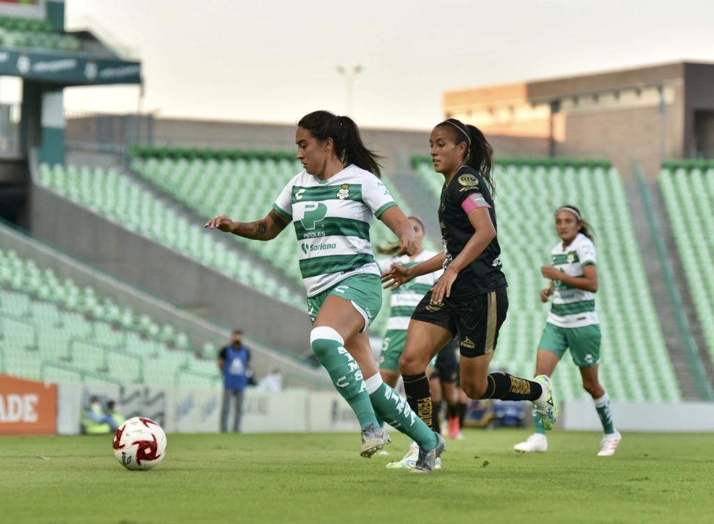 Guerreras del Santos Laguna empatan 1-1 frente a Esmeraldas del León