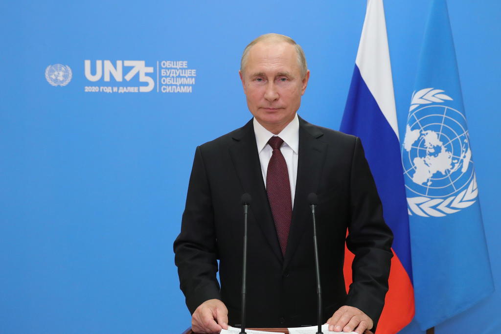 Se ufana Putin de la vacuna rusa contra COVID-19; la ofrece gratis a la ONU