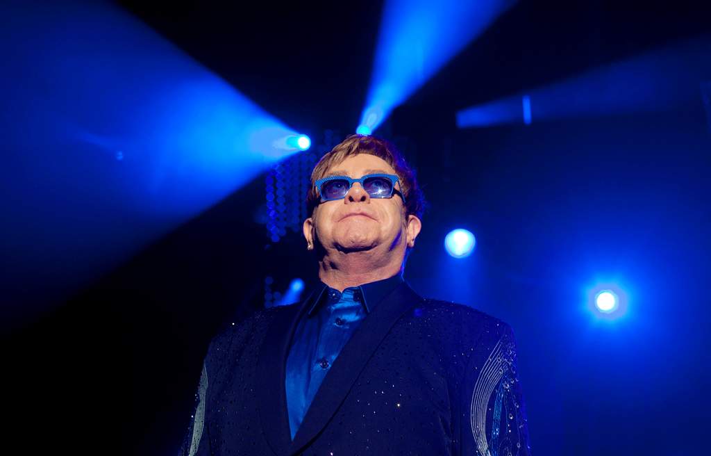 Elton John revela nuevas fechas para su última gira