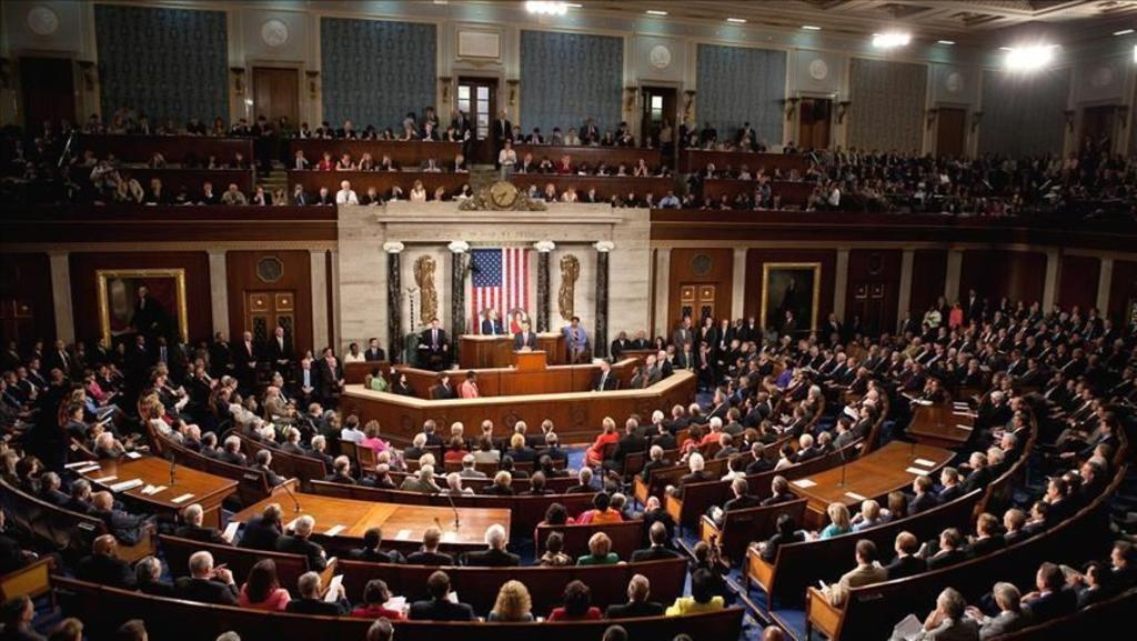 Senado de EUA retrasa su regreso tras 'brote' de COVID-19