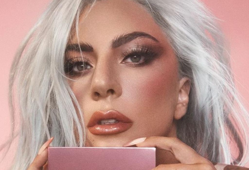 Lady Gaga se muestra con 'body' para anunciar nueva colección de maquillaje