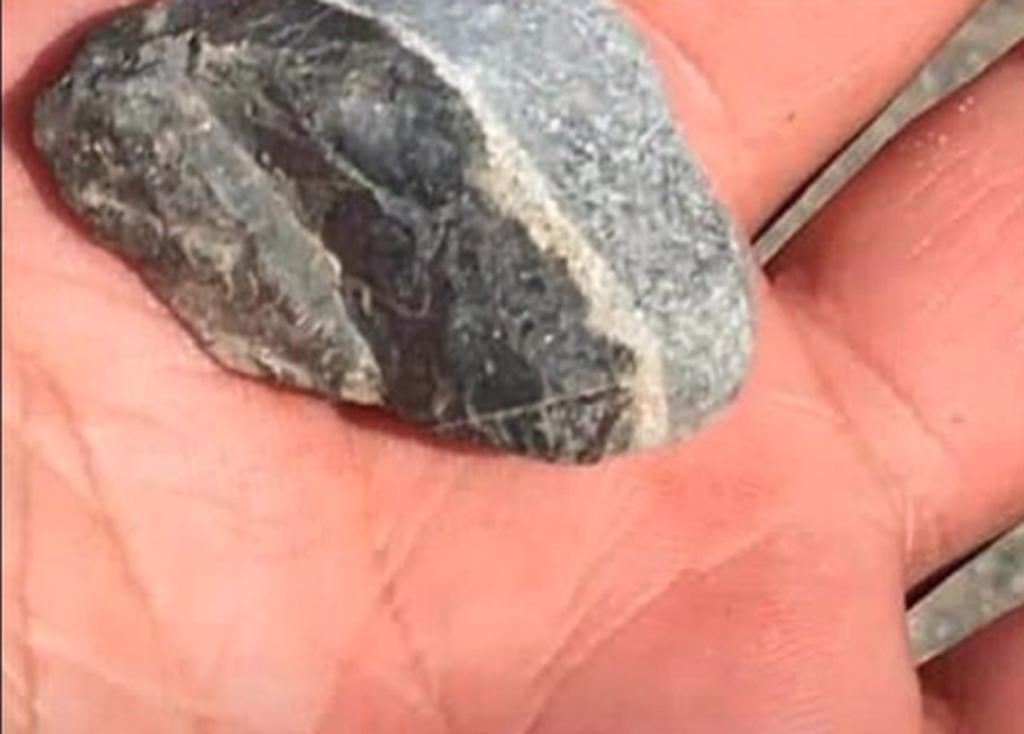Venden en Facebook supuestos restos del meteorito de Tamaulipas