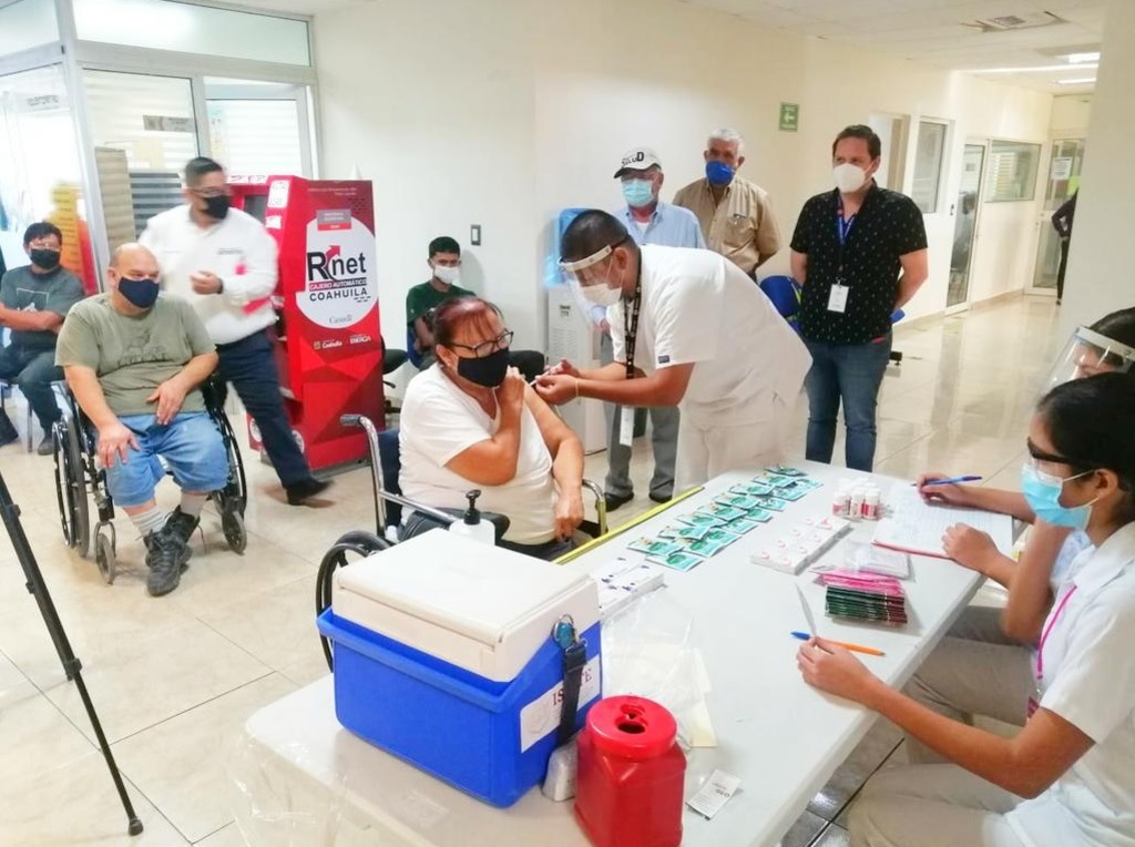 Aplicarán vacuna contra la influenza a 300 policías de Monclova