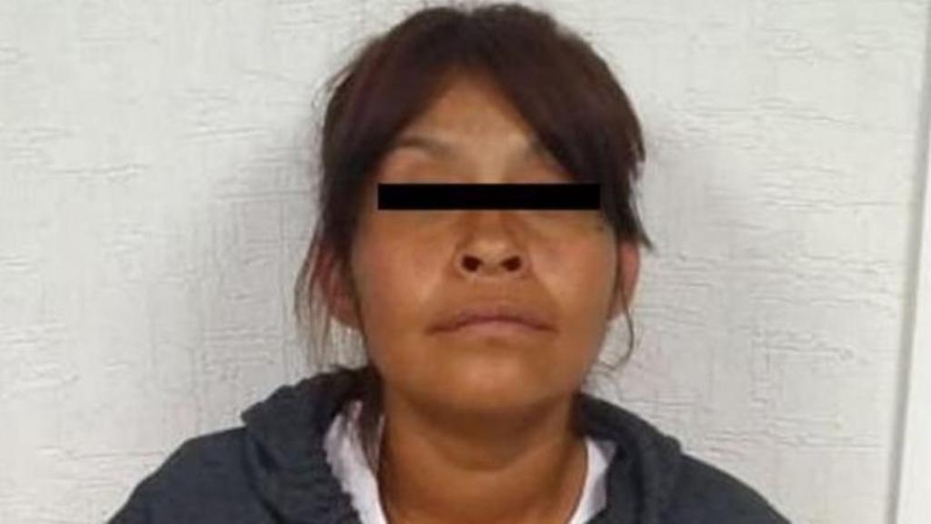 Detienen a mujer que habría vendido a su hija por 5 mil pesos en el Estado de México