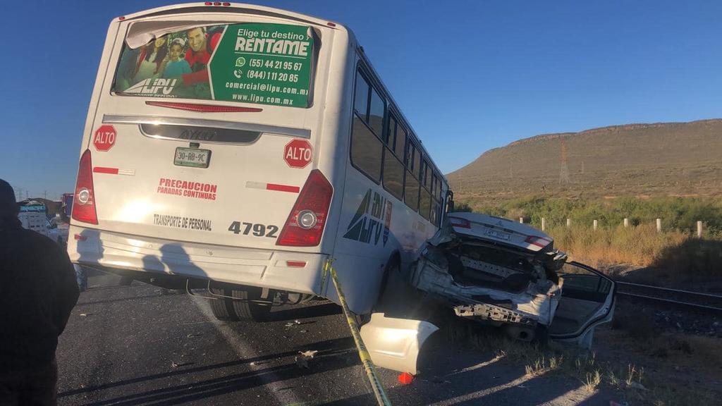 Accidente en carretera Saltillo-Zacatecas deja un muerto y 9 lesionados